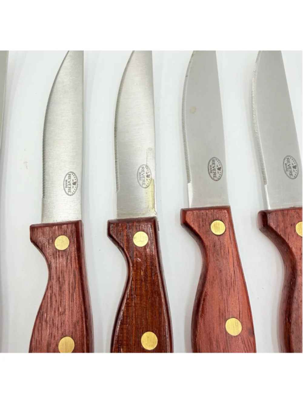 REVERE WARE 1801 Set of 8 STEAK KNIVES Serrated Stainless Wood Handles 9”